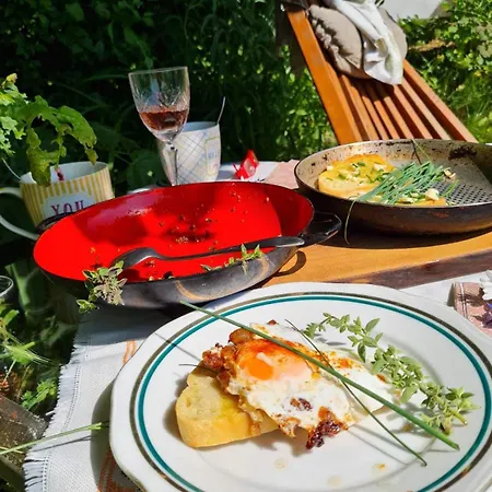 Estate Ana منزل ريفي *