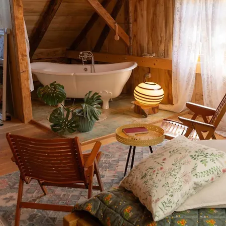 Estate Ana * بتوي